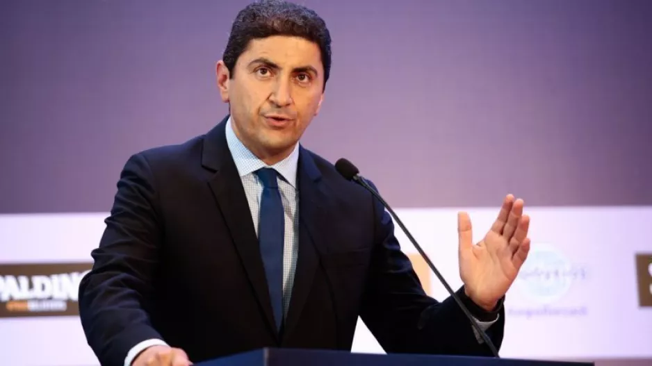 ΑΝΑΚΟΙΝΩΣΕΙΣ από τον Αυγενάκη (5/5 προπονήσεις σε γκρουπ) 
