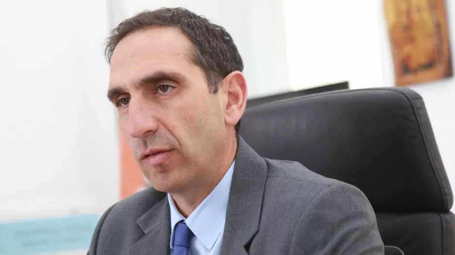 ΥΠΟΥΡΓΟΣ ΥΓΕΙΑΣ: "Άλλοι 9 τόνοι προστατευτικού εξοπλισμού" (φώτος)