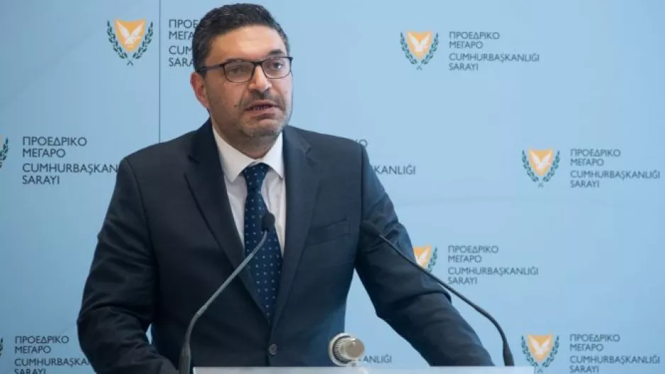 Σύσκεψη στο Προεδρικό για την οικονομία/ΔΗΛΩΣΗ