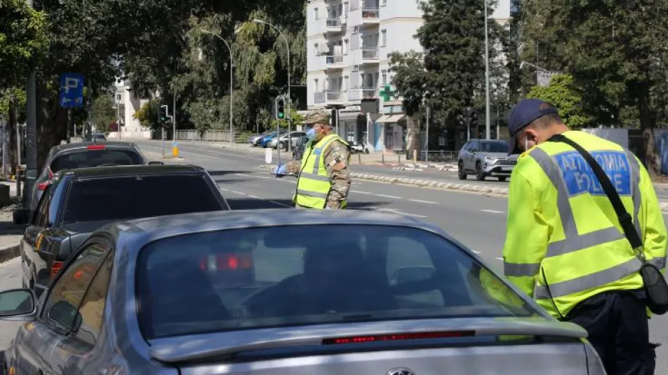 Αστυνομία/ 59 καταγγελίες σε σύνολο 3.422 ελέγχων για μετακινήσεις πεζών και οχημάτων