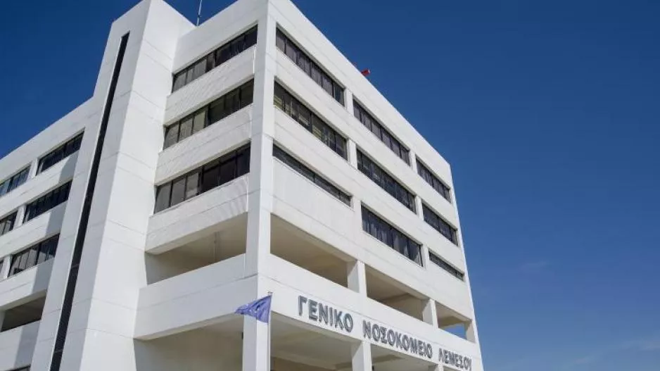 (ΛΕΜΕΣΟΣ) Ένας ασθενής διασωληνωμένος και δυο με τραχειοστομία