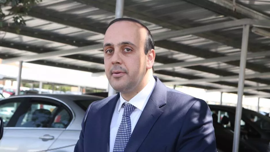 "ΒΟΜΒΕΣ" από Φαίδωνος! 