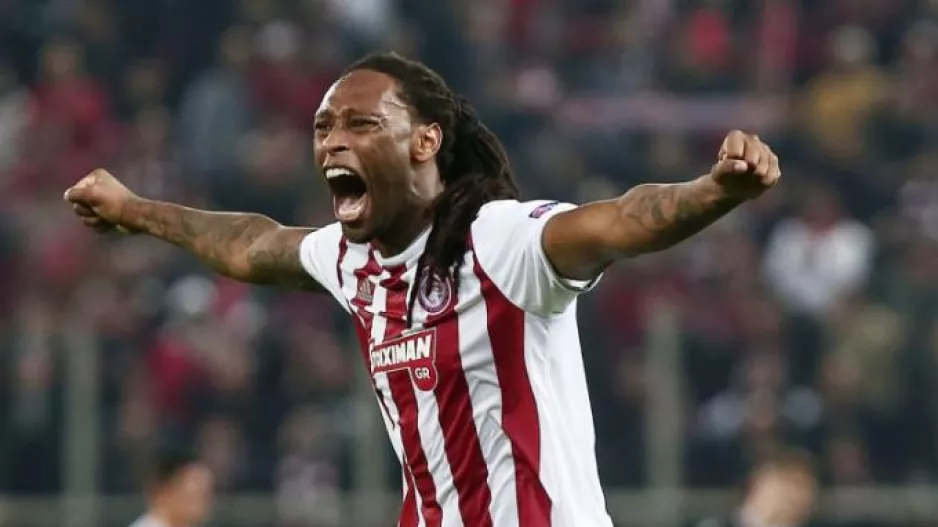 Ψάχνει για στόπερ λόγω... Σεμέδο