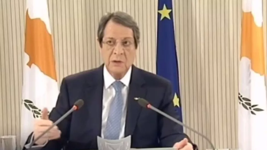 ΠτΔ για τα μέτρα: "Στο επόμενο γιορταστικό τραπέζι να μη λείπει ΚΑΝΕΝΑΣ"!