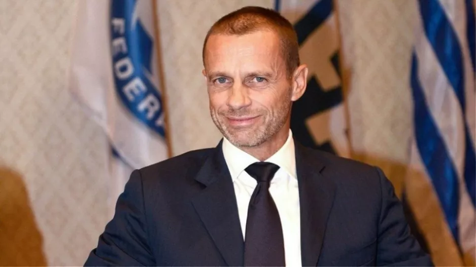 ΠΑΛΙ τα ΑΛΛΑΞΕ