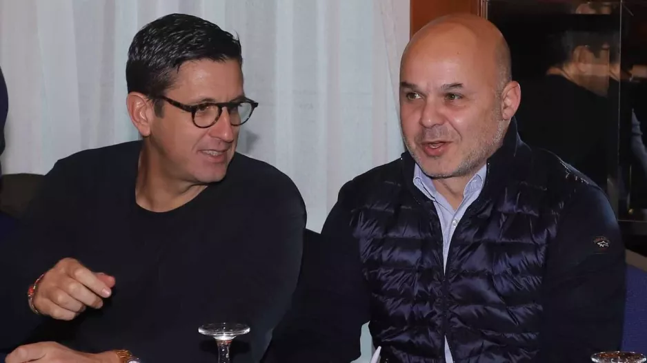 ΣΥΜΦΩΝΟΥΝ σε... μερικά!