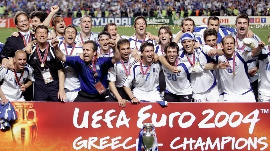Δωρεά της Εθνικής 2004 για τον κορωνοϊό