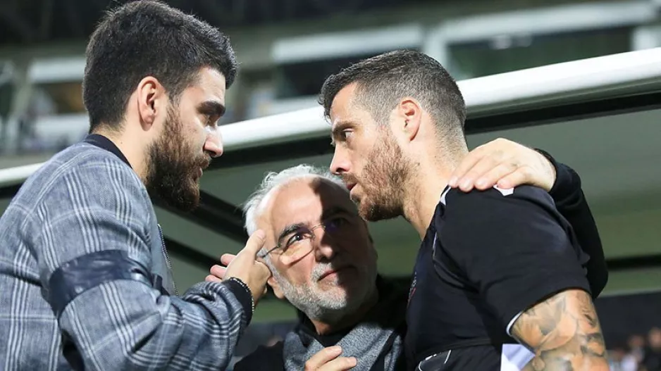 Το μήνυμα παραμονής του Γ. Σαββίδη σε Βιεϊρίνια (φώτο)