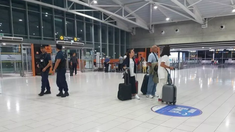 Ανοίγουν τα αεροδρόμια/ΤΟΣΑ το εισιτήριο για Ελλάδα και άλλους προορισμούς