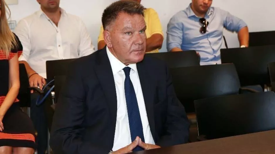 ΑΕΛ: «Να γίνει ο Μπέος ειδικός αναλυτής του πως στήνονται αγώνες»