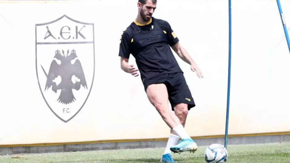 Μπαίνει από Δευτέρα ή αλλιώς… χειρουργείο ο Ολιβέιρα