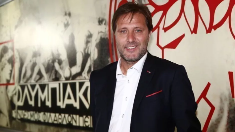 Μαρτίνς: «Οι λόγοι που ανανέωσα με τον Ολυμπιακό»