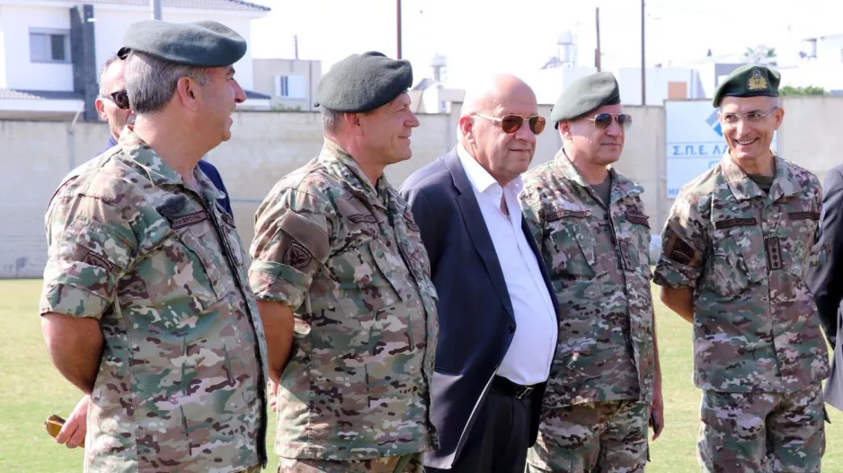 Πρωτάθλημα/Στρατός