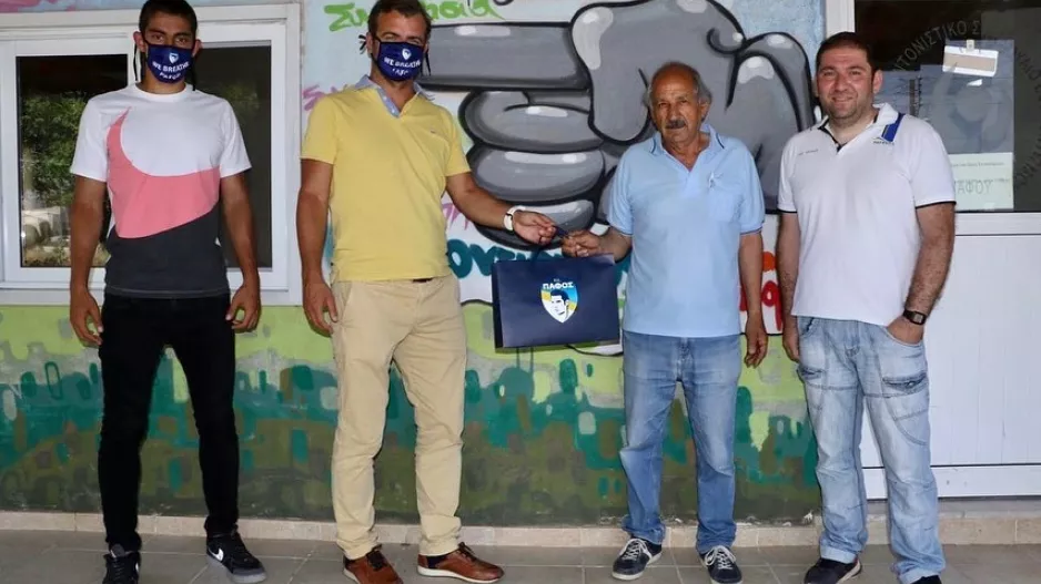 Πάφος FC/Πρόσφερε μάσκες στο Παιδιατρικό τμήμα του Γ.Ν Πάφου 