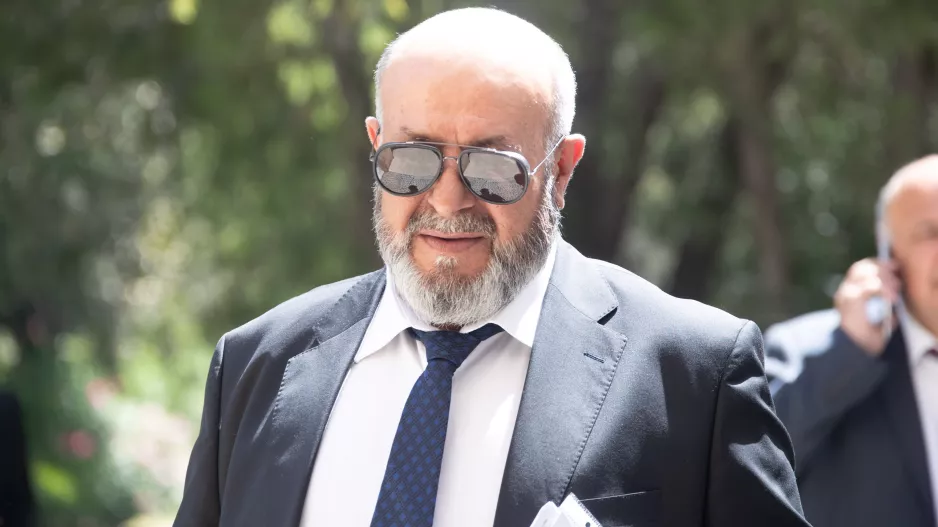Με την... φορεσιά!