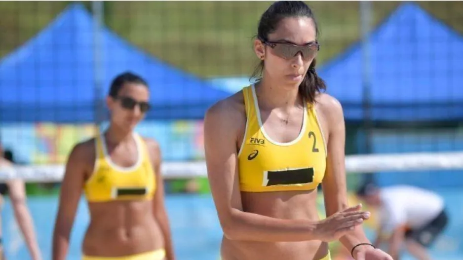 Μανωλίνα: "Το beach volley να μείνει ψηλά μετά τον covid19"