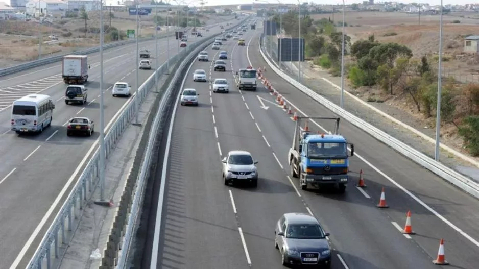 Όλες οι πληροφορίες για την ανανέωση Αδειών Κυκλοφορίας