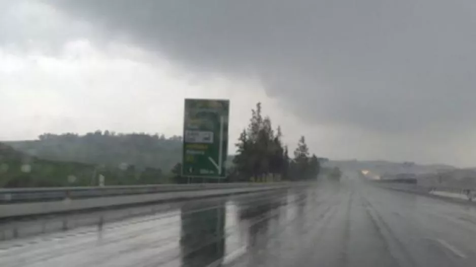 Έρχονται βροχές, καταιγίδες και χαλάζι!