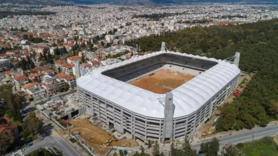 Ξεκίνησε το... ντύσιμο του εξωτερικού της Αγιάς Σοφιάς (βίντεο)