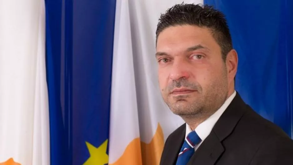 Τα ποσά που θα πάρουν μικρές επιχειρήσεις για αναστολή εργασίων