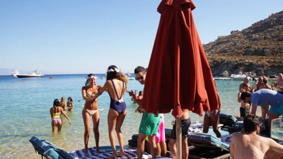 Κύπρος και άλλες 18/Οι χώρες που θα στείλουν πρώτες τουρίστες στην Ελλάδα