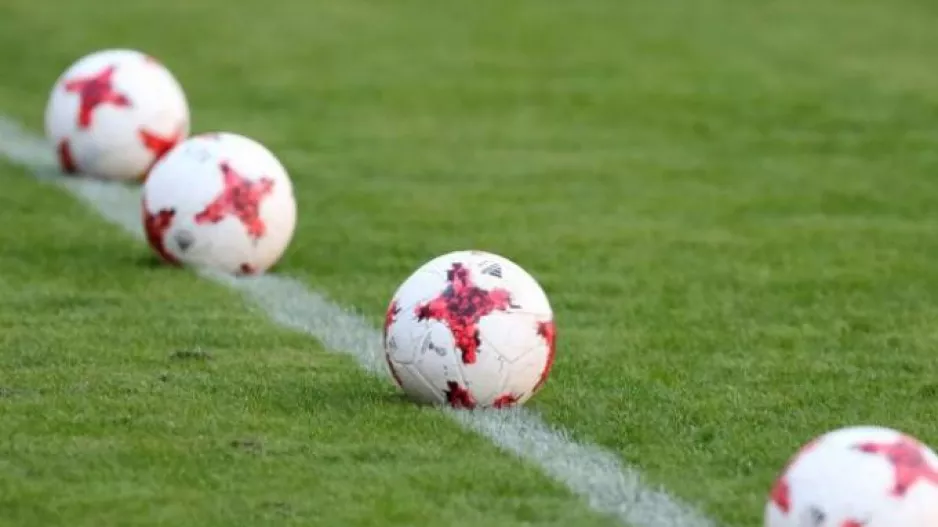 Ανοίγουν τα γήπεδα και για Superleague 2, διαιτητές, αθλητές
