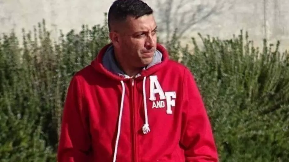 ΣΧΟΛΙΟ/"Ρωτώ κάποιους; Έχουν αλλότρια συμφέροντα;"