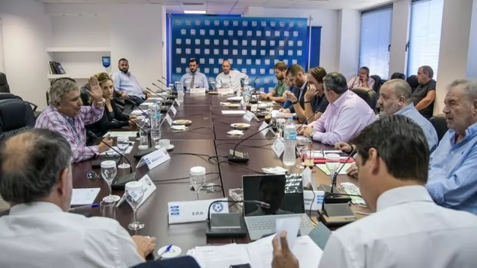 Άρχισε η τηλεδιάσκεψη/Αποφασίζουν για επανέναρξη