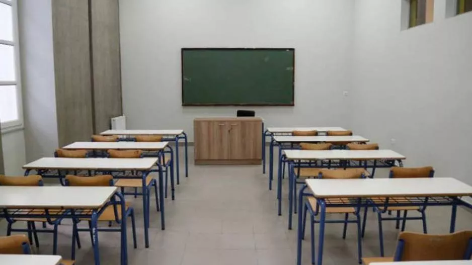 Παρατείνεται η αναστολή λειτουργίας νηπιαγωγείων/δημ. & γυμνασίων