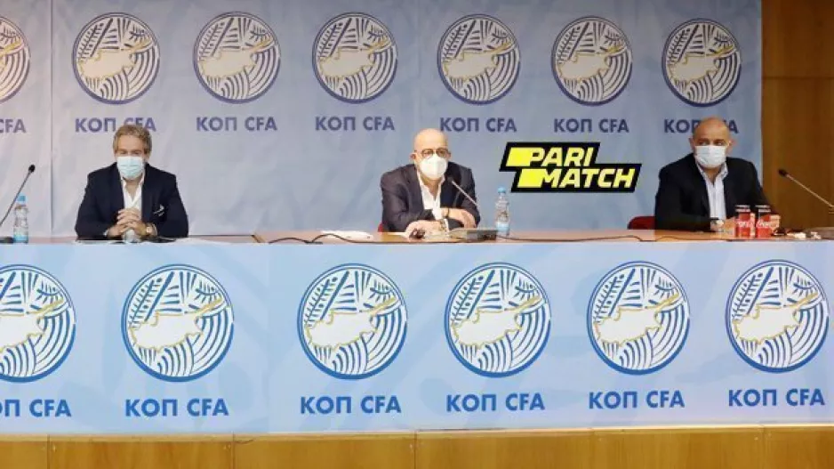 16:20 ΤΕΛΟΣ η συνέλευση/Την άλλη Παρασκευή η απόφαση