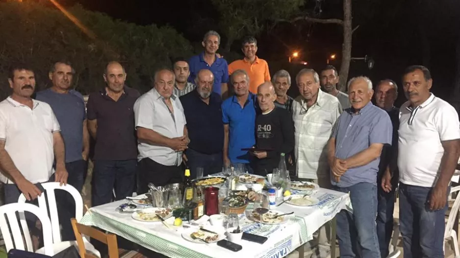 Τίμησαν τον Σπύρο (Φώτος)