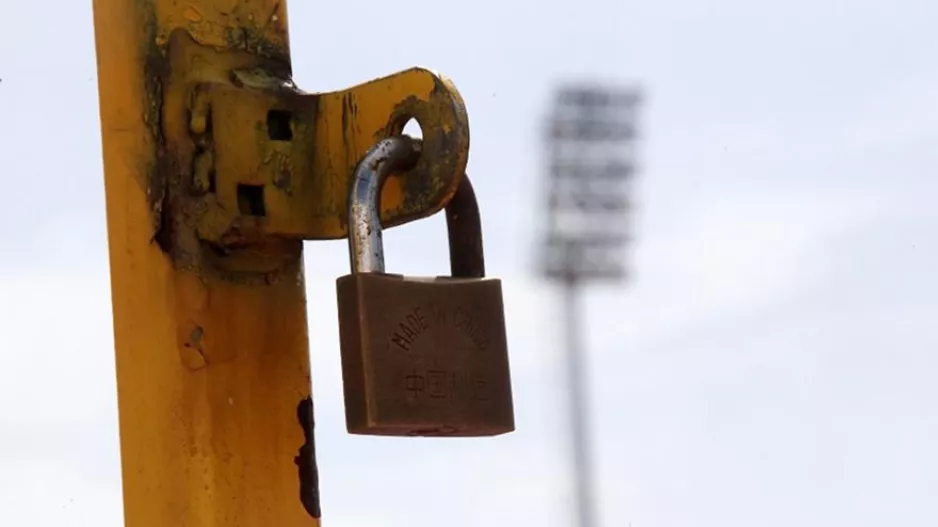 Η Super League ζήτησε να αποφασίζει η ίδια για την αναβολή αγώνων