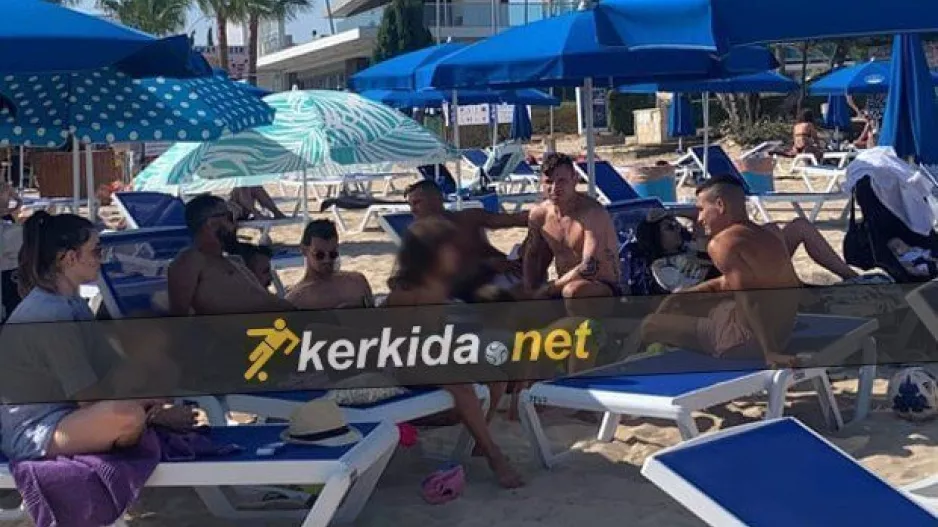 ΒΡΗΚΑΜΕ... ποδοσφαιρική παρέα στην Αγία Νάπα/φώτος