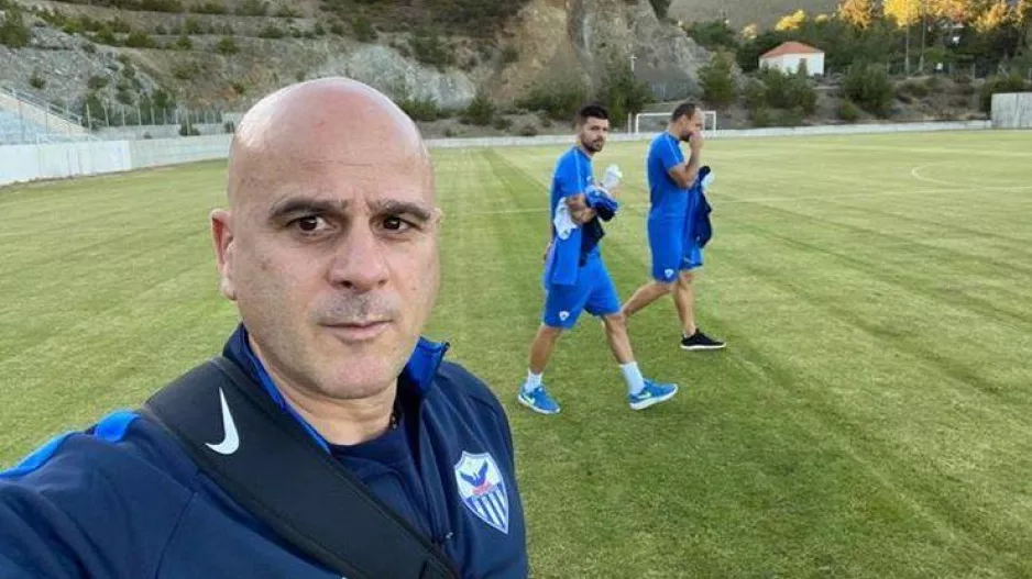 Καφεδάκι με Τιμούρ στις Πλάτρες/φώτο