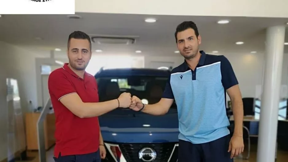 DEAL με Καρσερά