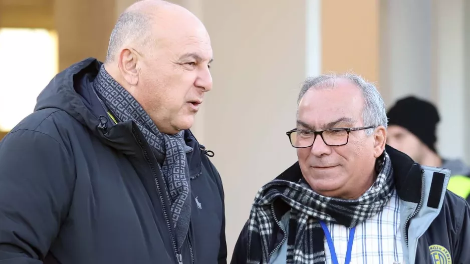 Δεν πείραξαν παίκτες!!!