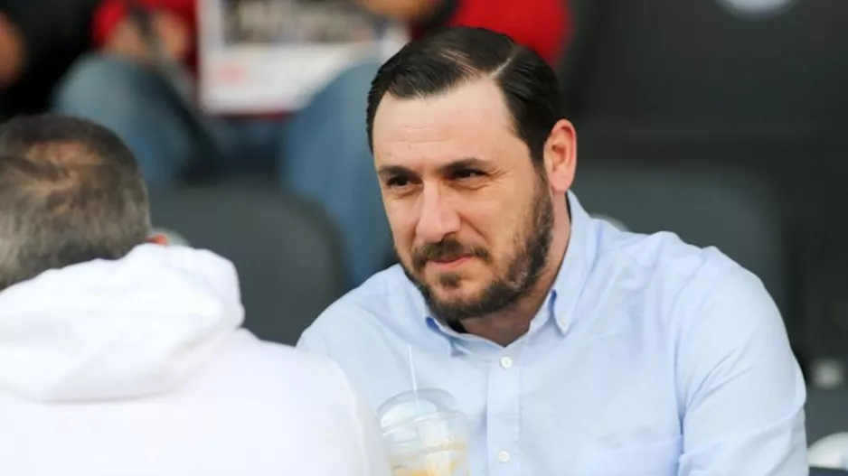 "Δεν θέλω να δώσω υποσχέσεις για επιστροφή των οπαδών, αλλά το συζητάμε"