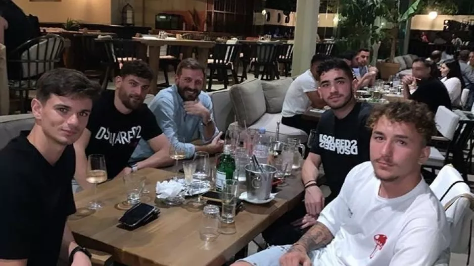 Τέσσερις παιχταράδες... μαζί 