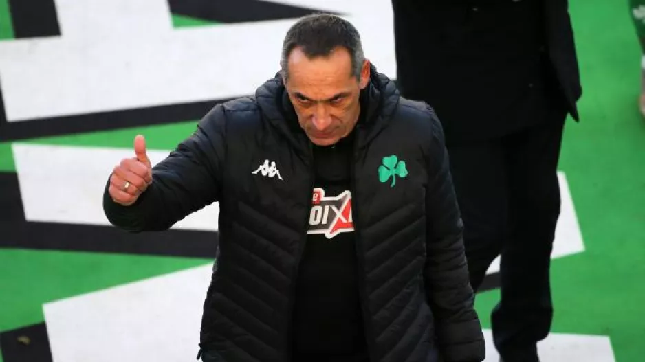 ΔΩΝΗΣ/ "Υπάρχουν και προσωπικές φιλοδοξίες αλλά πάνω από όλα είναι η ομάδα"