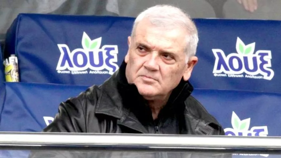 Στα Σπάτα για τις μειώσεις ο Μελισσανίδης