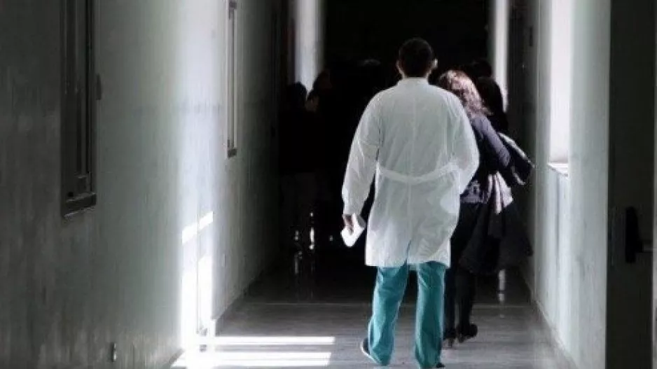 Ελλάδα/19 νέα κρούσματα και ένας ακόμη θάνατος