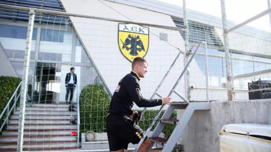 AEK σε Σιμάνσκι: «Είσαι δικός μας»