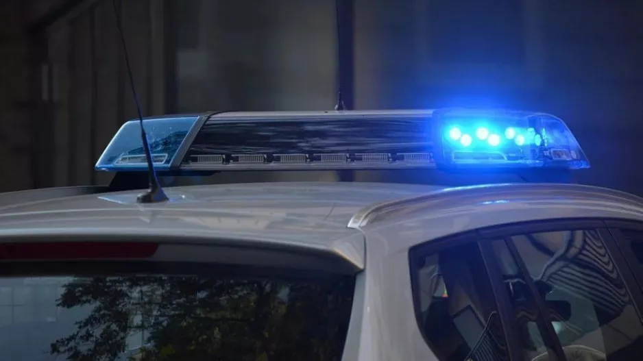 (Λευκωσία) 18χρονος... δάγκωσε αστυνομικό!