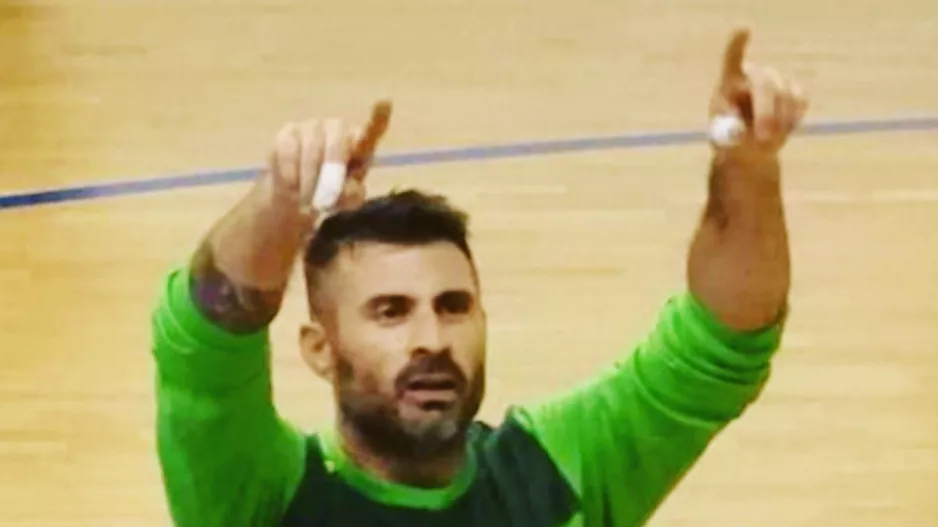 Ο ρέκορντμαν του Χάντμπολ μένει στον Παρνασσό