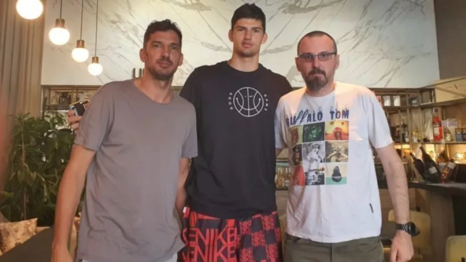 «Η Ελλάδα ήθελε τον γιο μου όμως θα παίξει για τη Σερβία»