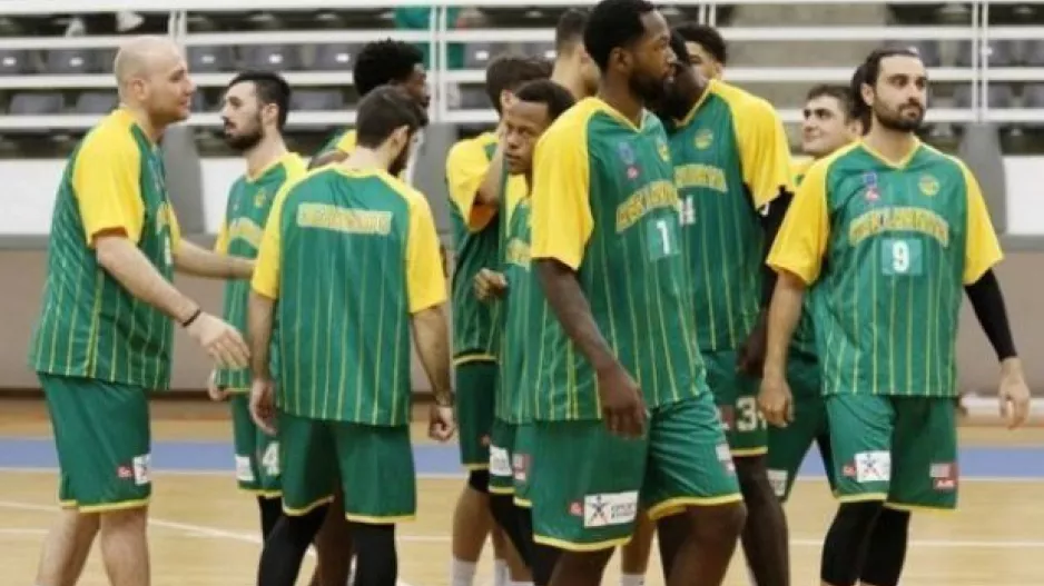 Ανανεώσεις με ΜΑΝΤΟΒΑΝΗ και ΓΕΩΡΓΙΟΥ