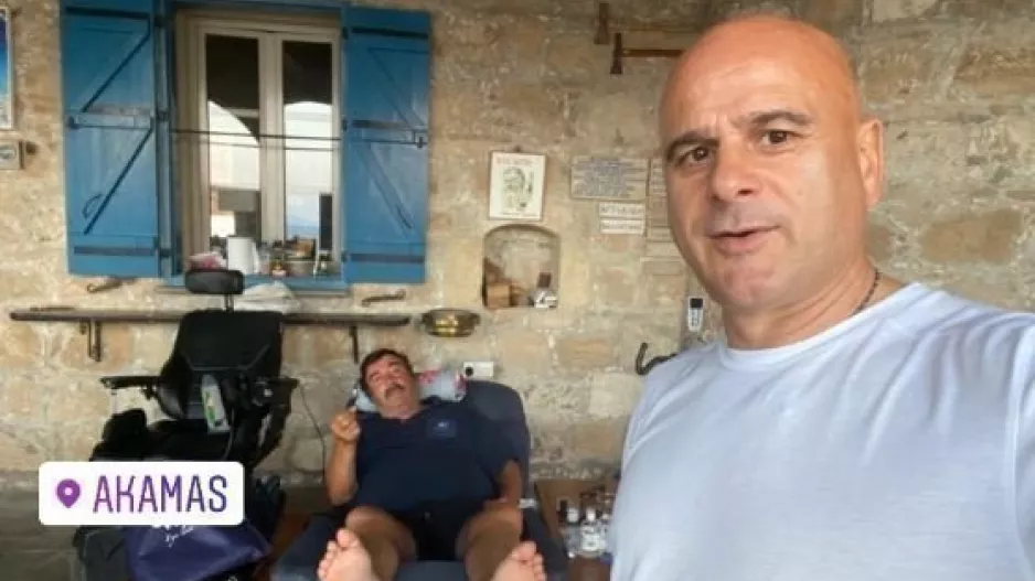 ΑΝΤΑΜΩΣΑΝ Τιμούρ και Μιχαλάκης! (φώτο)