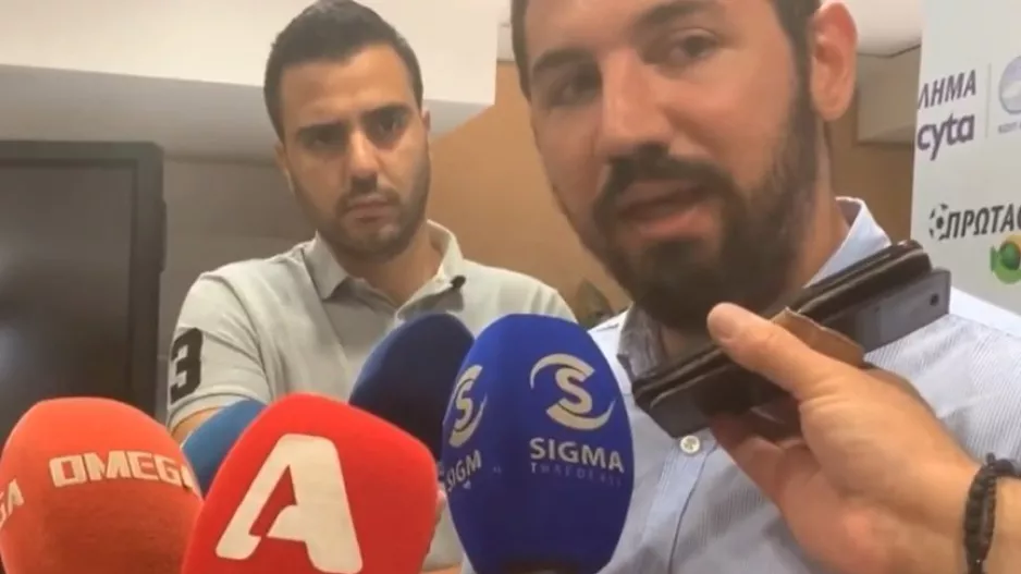 ΠΗΛΑΚΟΥΤΑΣ: "Μιλάμε με ποδοσφαιριστές" (βίντεο) 