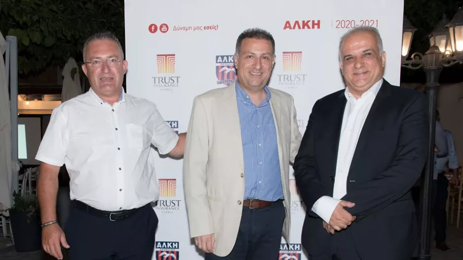 (ΦΩΤΟΣ) Gala Dinner
