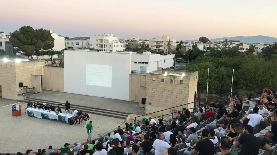 Το ραντεβού της Θύρας 9